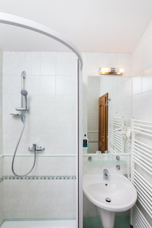Hotel Jelinkova Vila Велке-Мезиржичи Номер фото