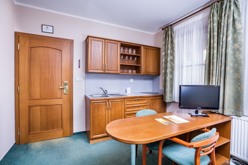 Hotel Jelinkova Vila Велке-Мезиржичи Экстерьер фото