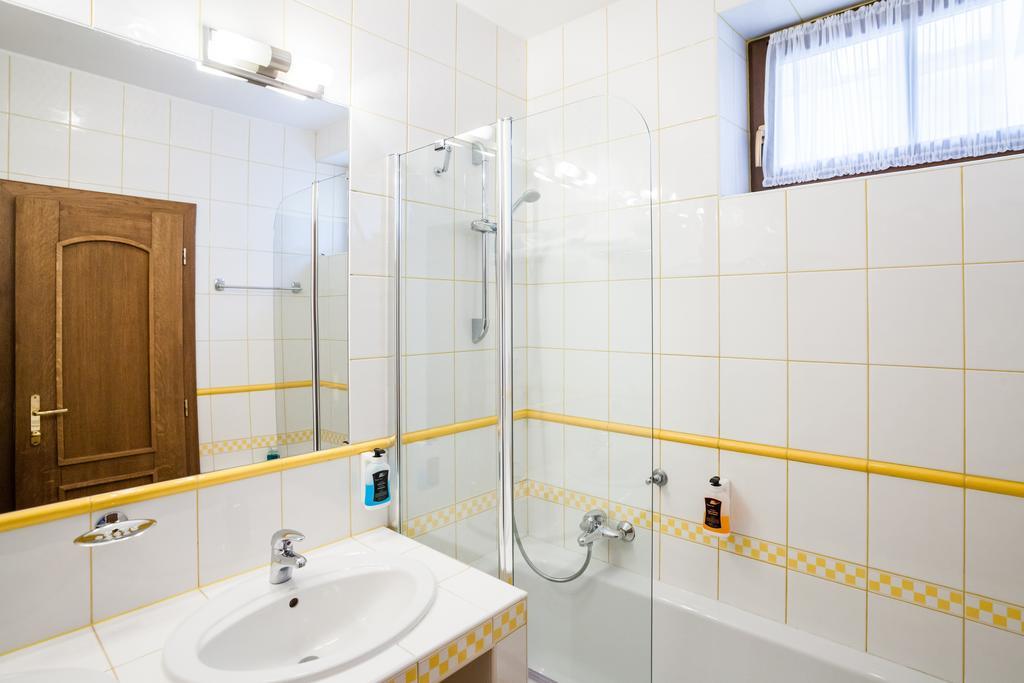 Hotel Jelinkova Vila Велке-Мезиржичи Номер фото